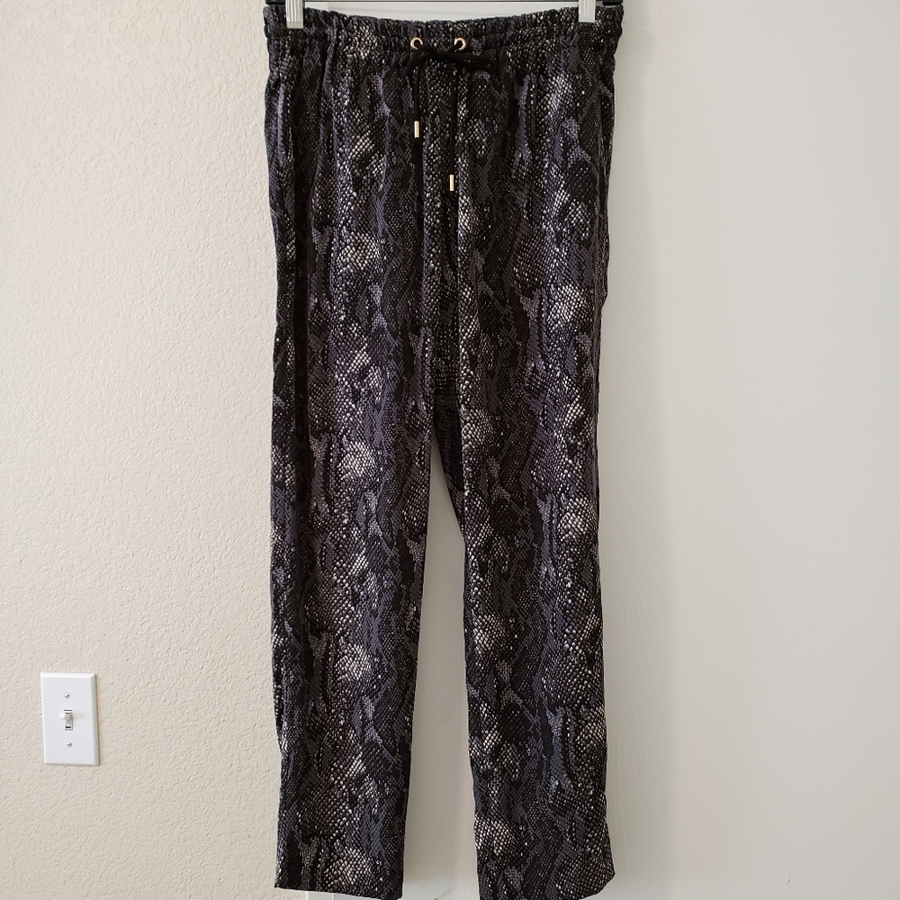 Express drawstring snakeskin print ankle pants!